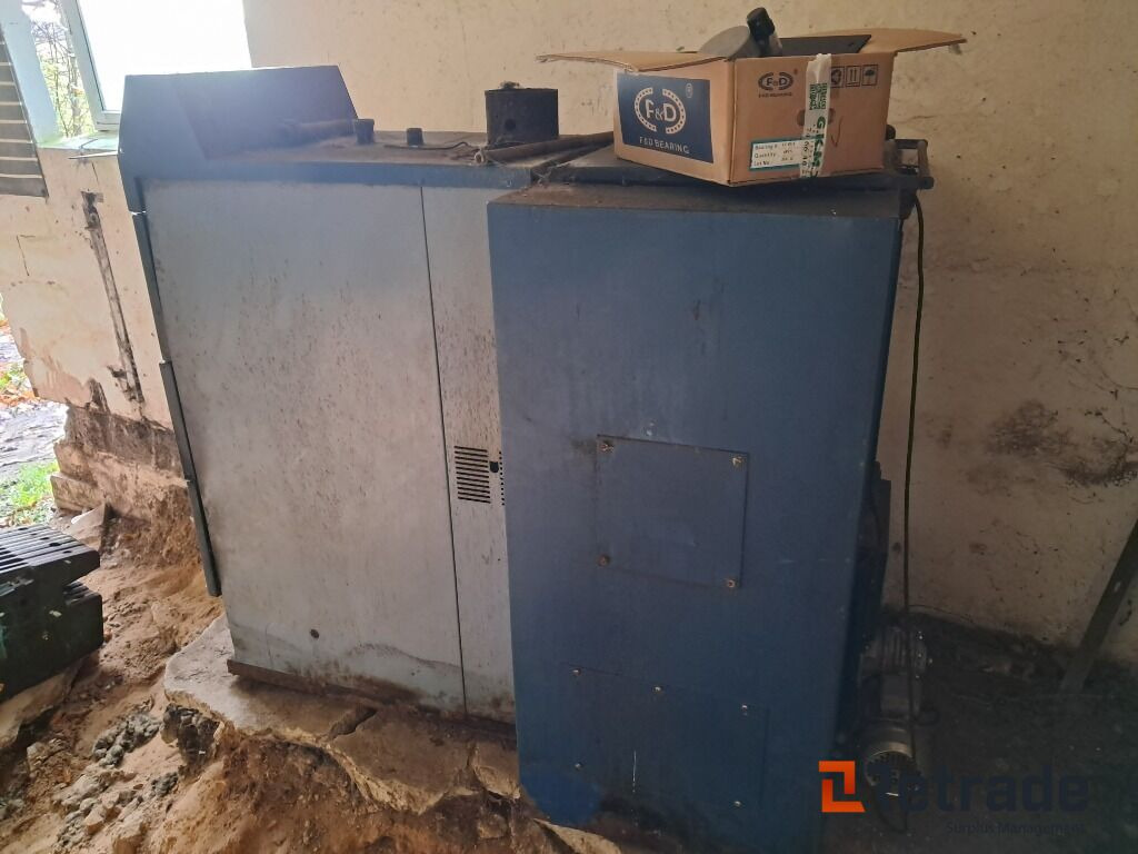 Baxi Pillefyr Multi-heat 4.0 600 L - Makineritë e tjera: foto 3 Baxi Pillefyr Multi-heat 4.0 600 L - Makineritë e tjera: foto 3