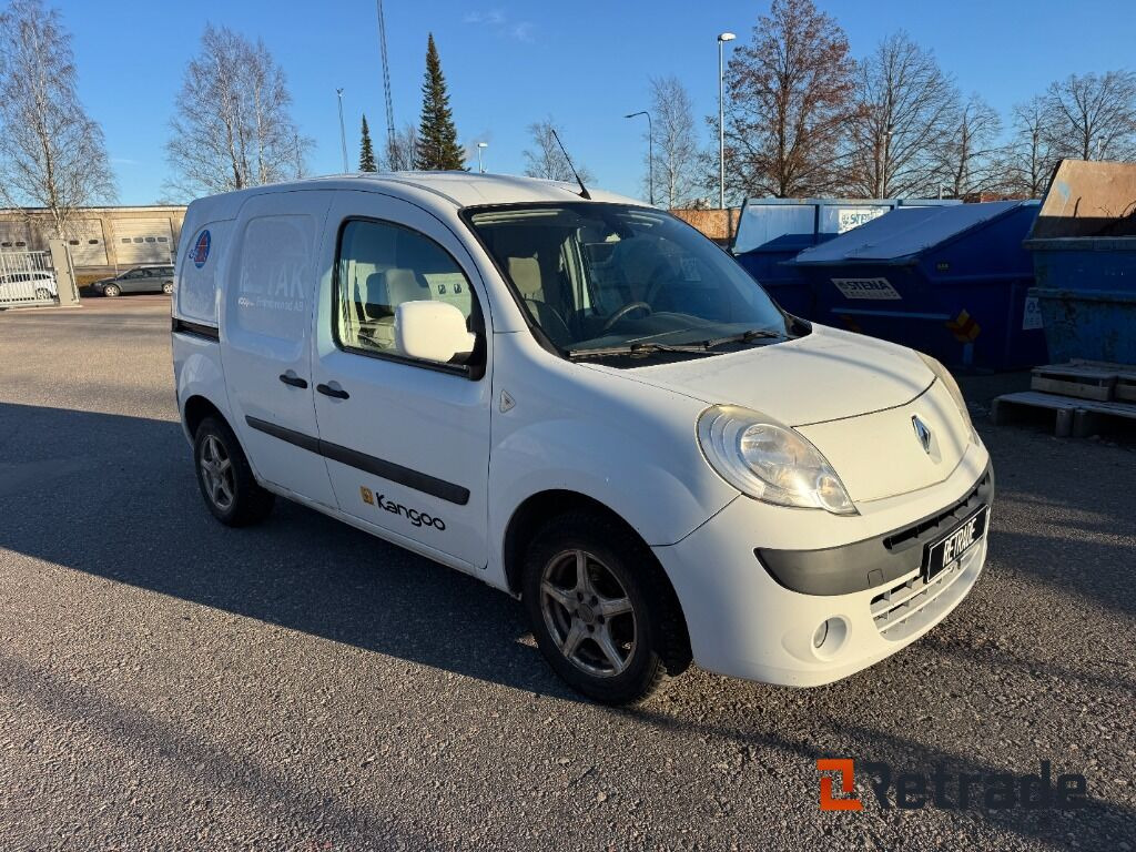 Skåpbil Renault Kangoo Express 1.5 dCi - Veturë: foto 2 Skåpbil Renault Kangoo Express 1.5 dCi - Veturë: foto 2