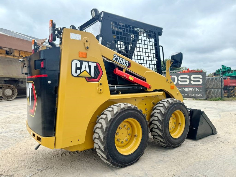 Cat 216B3 - New / Unused / Extra Hydraulic - Mini fadrom: foto 5 Cat 216B3 - New / Unused / Extra Hydraulic - Mini fadrom: foto 5