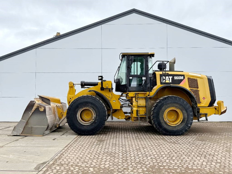 Cat 966M - Dutch Machine / 3rd Function - Fadrom me goma: foto 1 Cat 966M - Dutch Machine / 3rd Function - Fadrom me goma: foto 1