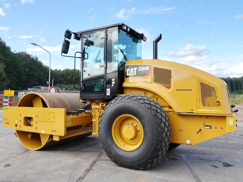 Cat CS66B - CE Certified / Low Hours - Rul: foto 3 Cat CS66B - CE Certified / Low Hours - Rul: foto 3