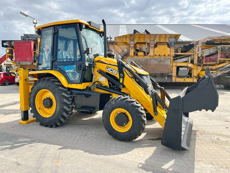 JCB 3DX / 3CX Plus 4WD - 4/1 Bucket / Hammer Lines - Fadromë me shkarkim nga prapa: foto 4 JCB 3DX / 3CX Plus 4WD - 4/1 Bucket / Hammer Lines - Fadromë me shkarkim nga prapa: foto 4