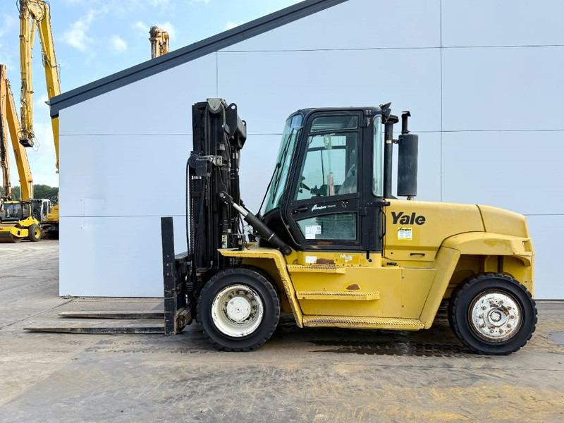 Yale GDP120DB - Triplex / Side Shift / Fork Positioners - Pirun më naftë: foto 3 Yale GDP120DB - Triplex / Side Shift / Fork Positioners - Pirun më naftë: foto 3