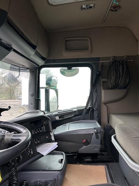 Scania R 410 - Kamion me tendë: foto 4 Scania R 410 - Kamion me tendë: foto 4