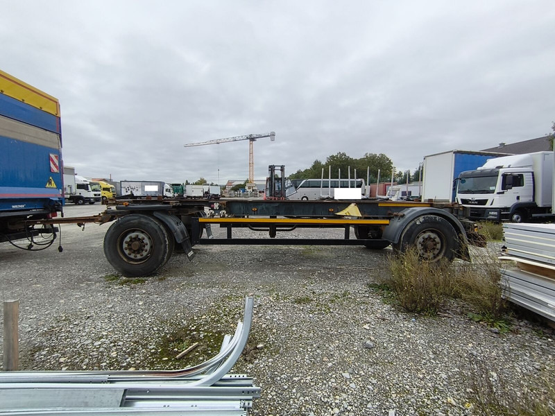 Kögel AW 18 Fahrgestell BDF - Shasia e rimorkios: foto 5 Kögel AW 18 Fahrgestell BDF - Shasia e rimorkios: foto 5