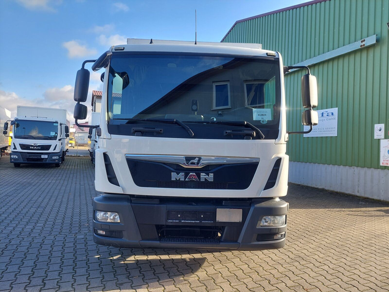 MAN TGL 8.190 L 4x2 Euro 6 Plane gFH LBW AHK (16) - Kamion me tendë: foto 3 MAN TGL 8.190 L 4x2 Euro 6 Plane gFH LBW AHK (16) - Kamion me tendë: foto 3
