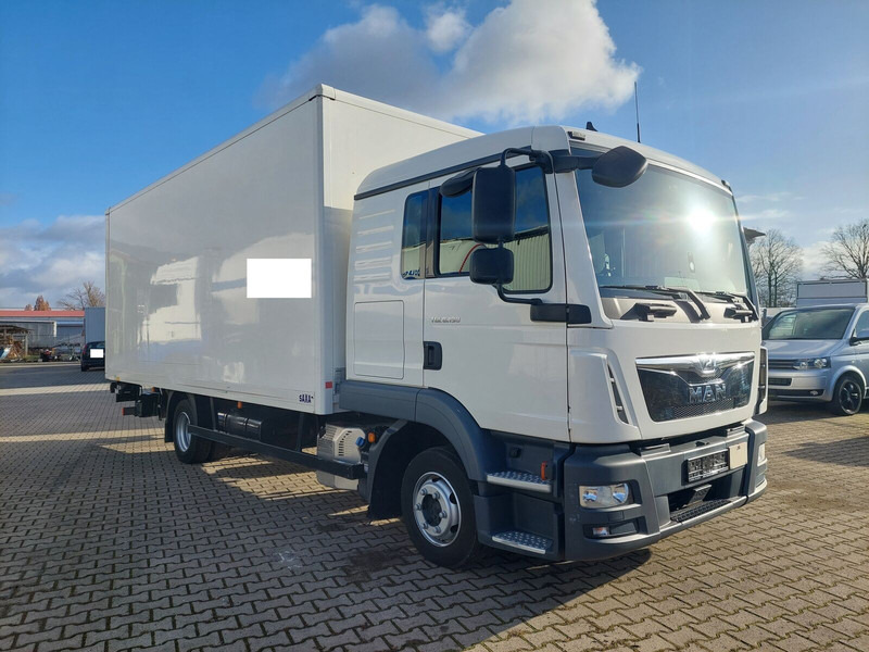MAN TGL 8.190 L gFH Koffer LBW AHK (25) TÜV NEU - Kamion vagonetë: foto 2 MAN TGL 8.190 L gFH Koffer LBW AHK (25) TÜV NEU - Kamion vagonetë: foto 2