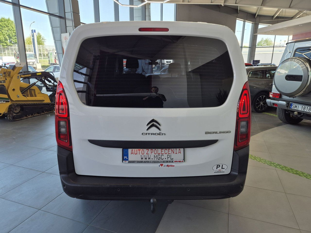 Lizingu i  Citroën Berlingo 1.2 / 1 Owner / Serviced Citroën Berlingo 1.2 / 1 Owner / Serviced: foto 8