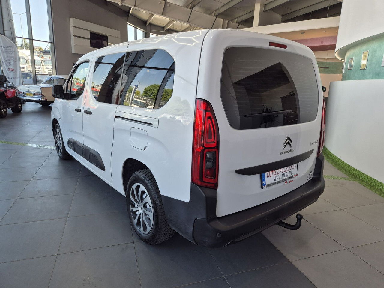 Lizingu i  Citroën Berlingo 1.2 / 1 Owner / Serviced Citroën Berlingo 1.2 / 1 Owner / Serviced: foto 9