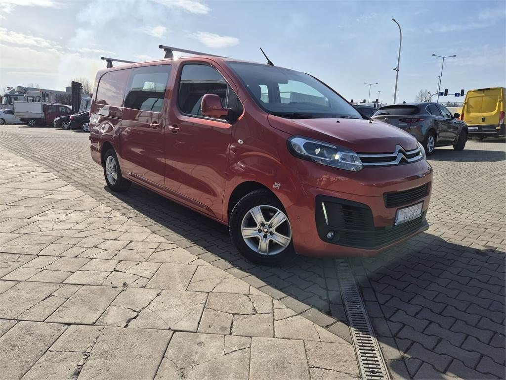 Citroën Jumpy Combi L3H1 Long ,Mixto,Top Version,360 Camer - Kamioncine dopio kabinë: foto 5 Citroën Jumpy Combi L3H1 Long ,Mixto,Top Version,360 Camer - Kamioncine dopio kabinë: foto 5