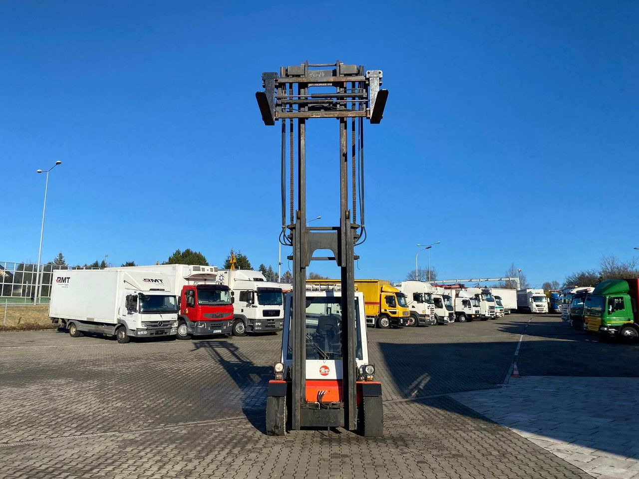 Dantruck 6009 - 6T - 1 Owner - Fresh - Duplex 6009 - 6T - 1 Owner - Fresh - Dupl - Pirun ngritës: foto 4 Dantruck 6009 - 6T - 1 Owner - Fresh - Duplex 6009 - 6T - 1 Owner - Fresh - Dupl - Pirun ngritës: foto 4