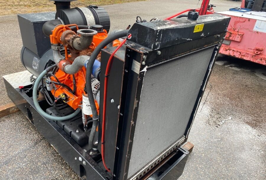 Diversen ECP34 2S4 - Iveco Engine,126kVA,New oils, filters, Mecc Alte ECP34 2S4 - Iveco Engine,126kVA,New oils, filters, Like New - Set gjeneratori: foto 5 Diversen ECP34 2S4 - Iveco Engine,126kVA,New oils, filters, Mecc Alte ECP34 2S4 - Iveco Engine,126kVA,New oils, filters, Like New - Set gjeneratori: foto 5