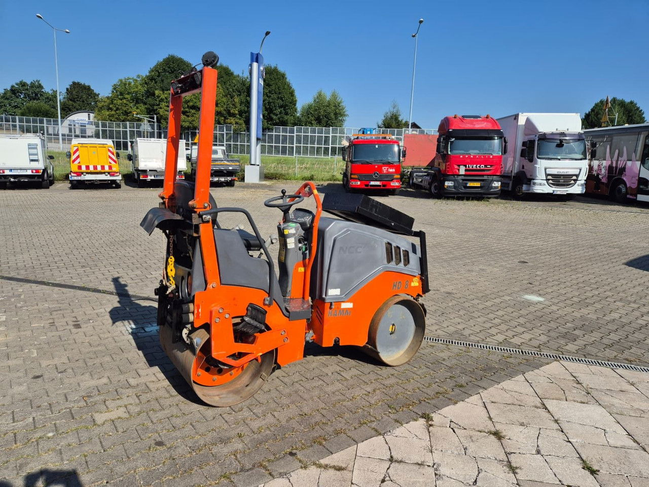 Hamm HD 8 VV / Vibratory / LOW MTH / Works Great - Rul: foto 1 Hamm HD 8 VV / Vibratory / LOW MTH / Works Great - Rul: foto 1