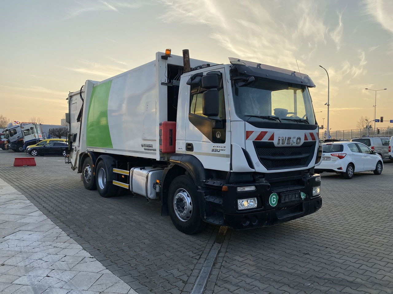 IVECO Stralis 330 EEV / NO Rust / Works Great / 1 Owner - Kamion mbeturinash: foto 5 IVECO Stralis 330 EEV / NO Rust / Works Great / 1 Owner - Kamion mbeturinash: foto 5