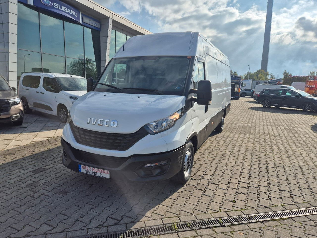 Iveco Daily 35S14 L4H3 - Furgon: foto 2 Iveco Daily 35S14 L4H3 - Furgon: foto 2