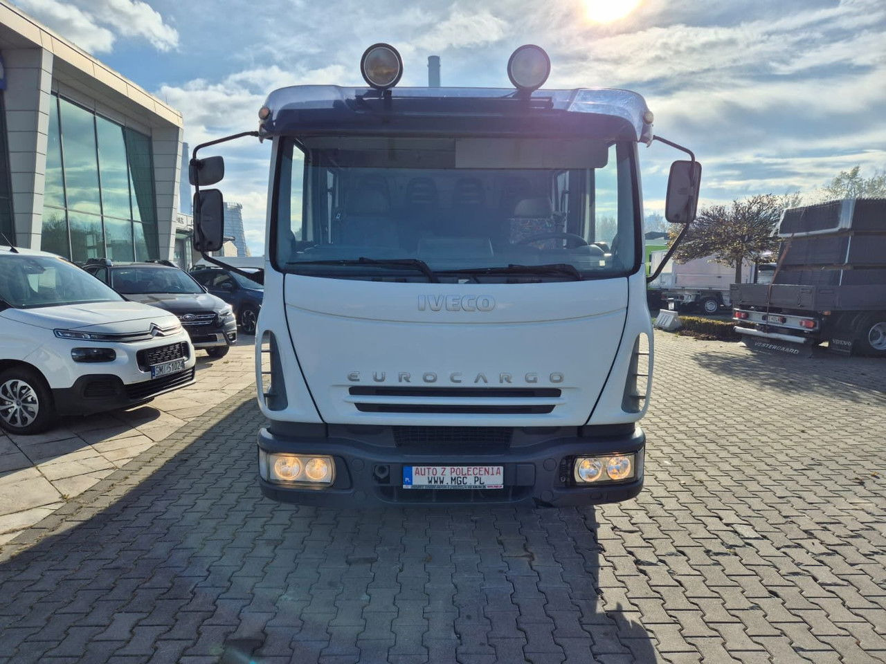Iveco Eurocargo ML80E17 / 6 Seats / Serviced / 1 Owner - Kamion me karroceri të hapur, Kamion me vinç: foto 3 Iveco Eurocargo ML80E17 / 6 Seats / Serviced / 1 Owner - Kamion me karroceri të hapur, Kamion me vinç: foto 3