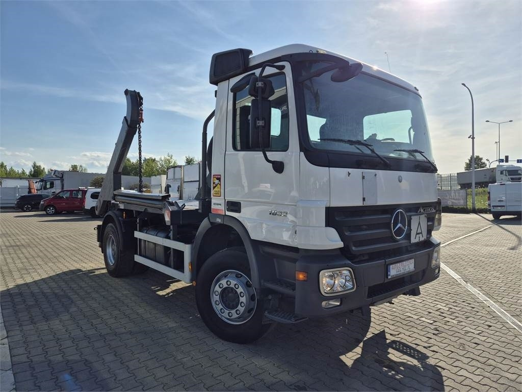 Mercedes-Benz Actros 1832 / FORNAL 180 / 1 OWNER / SERVICED! - Fadromë ngarkuese: foto 1 Mercedes-Benz Actros 1832 / FORNAL 180 / 1 OWNER / SERVICED! - Fadromë ngarkuese: foto 1