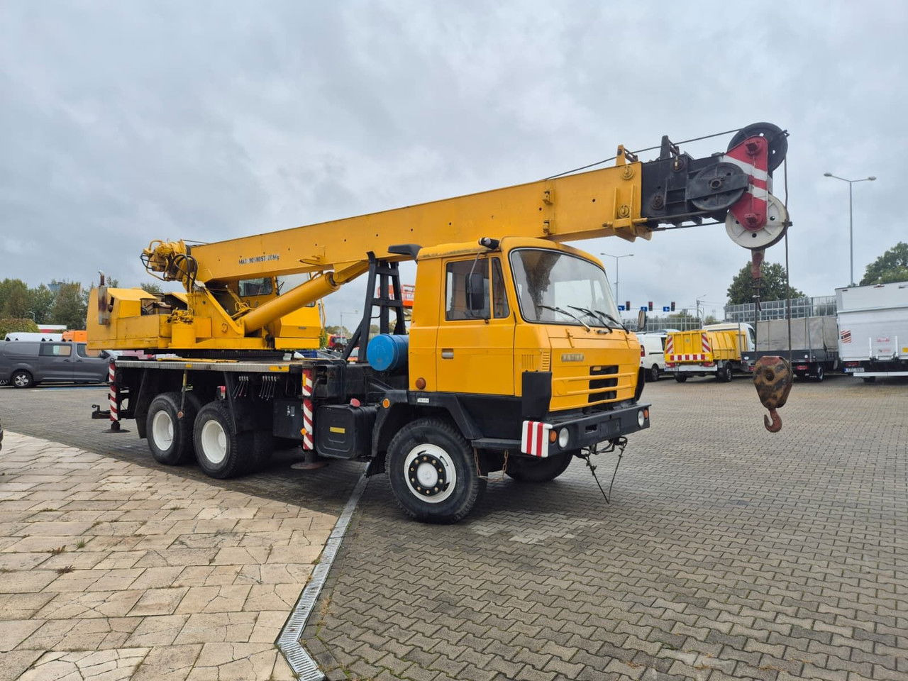 Tatra T 815 6X6 / 20Tons / Chepper - Autovinç: foto 5 Tatra T 815 6X6 / 20Tons / Chepper - Autovinç: foto 5