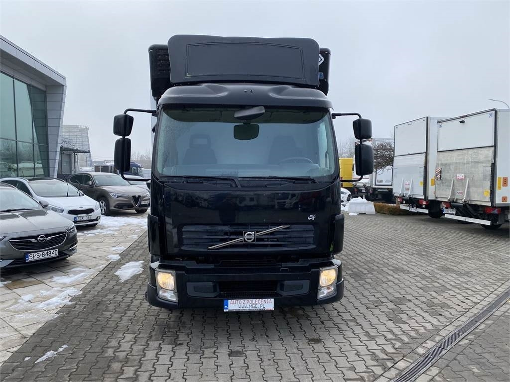 Volvo FL240 / HULSTEINS / 18 EP / 1 OWNER / SERVICED! - Kamion frigorifer: foto 3 Volvo FL240 / HULSTEINS / 18 EP / 1 OWNER / SERVICED! - Kamion frigorifer: foto 3