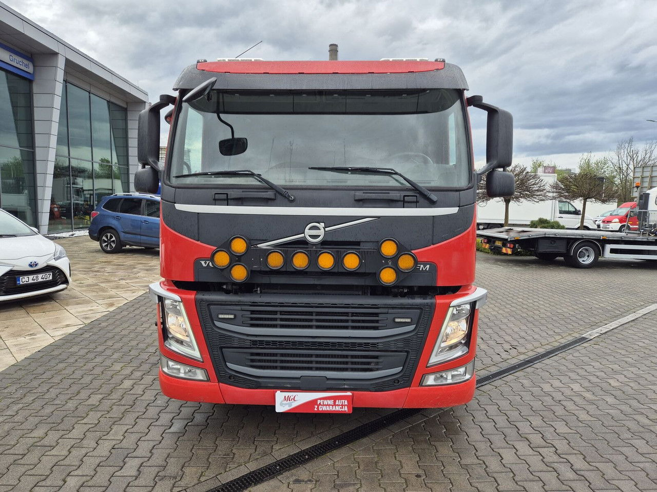 Volvo FM 330 Webasto / HDS Hiab / 1 Owner Volvo FM 330 Webasto / HDS Hiab / 1 Owner - Kamion me karroceri të hapur, Kamion me vinç: foto 4 Volvo FM 330 Webasto / HDS Hiab / 1 Owner Volvo FM 330 Webasto / HDS Hiab / 1 Owner - Kamion me karroceri të hapur, Kamion me vinç: foto 4