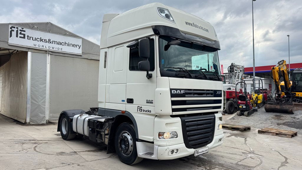 DAF XF 460 FT 4x2 tractor unit - retarder - Gjysmë-kamion: foto 3 DAF XF 460 FT 4x2 tractor unit - retarder - Gjysmë-kamion: foto 3