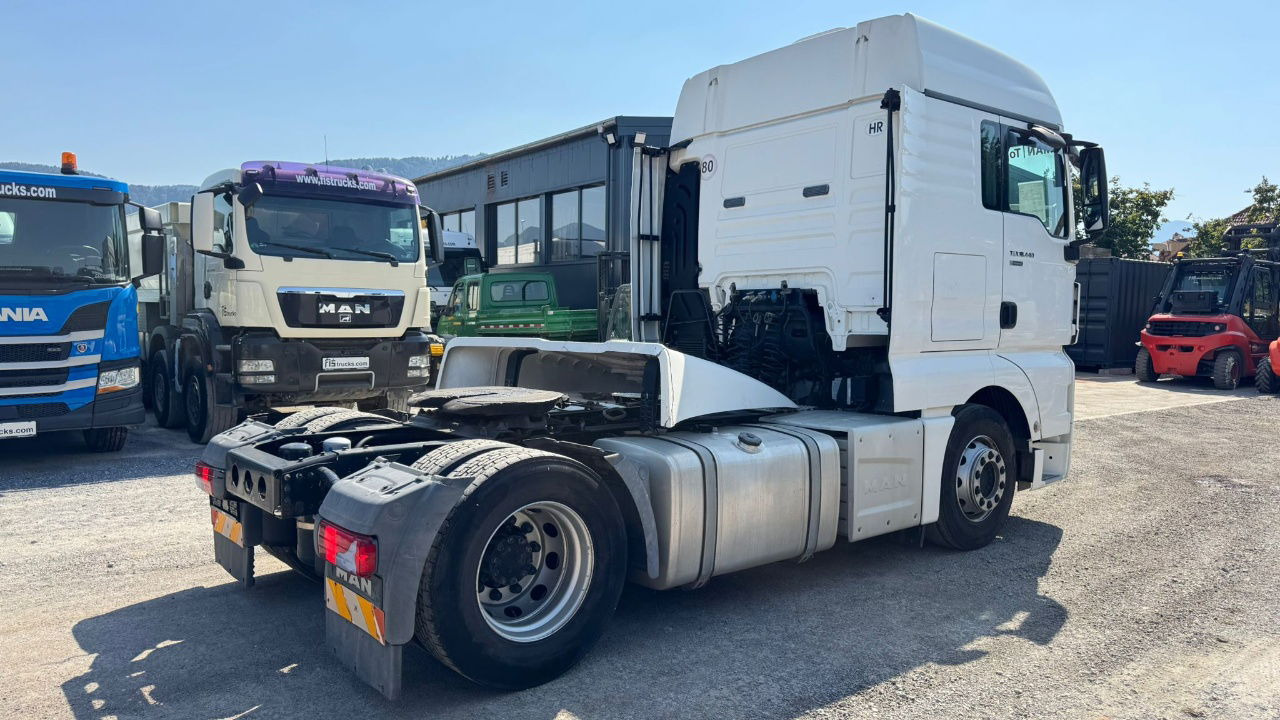 MAN TGX 18.440 4X2 tractor unit - retarder - Gjysmë-kamion: foto 5 MAN TGX 18.440 4X2 tractor unit - retarder - Gjysmë-kamion: foto 5