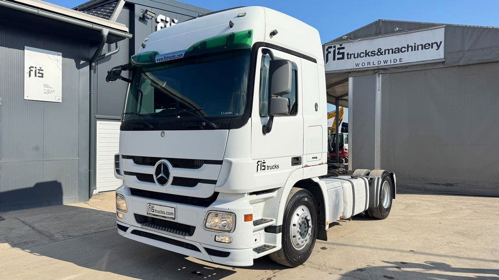 Mercedes-Benz Actros 1841 LS 4x2 tractor unit - retarder - Gjysmë-kamion: foto 1 Mercedes-Benz Actros 1841 LS 4x2 tractor unit - retarder - Gjysmë-kamion: foto 1
