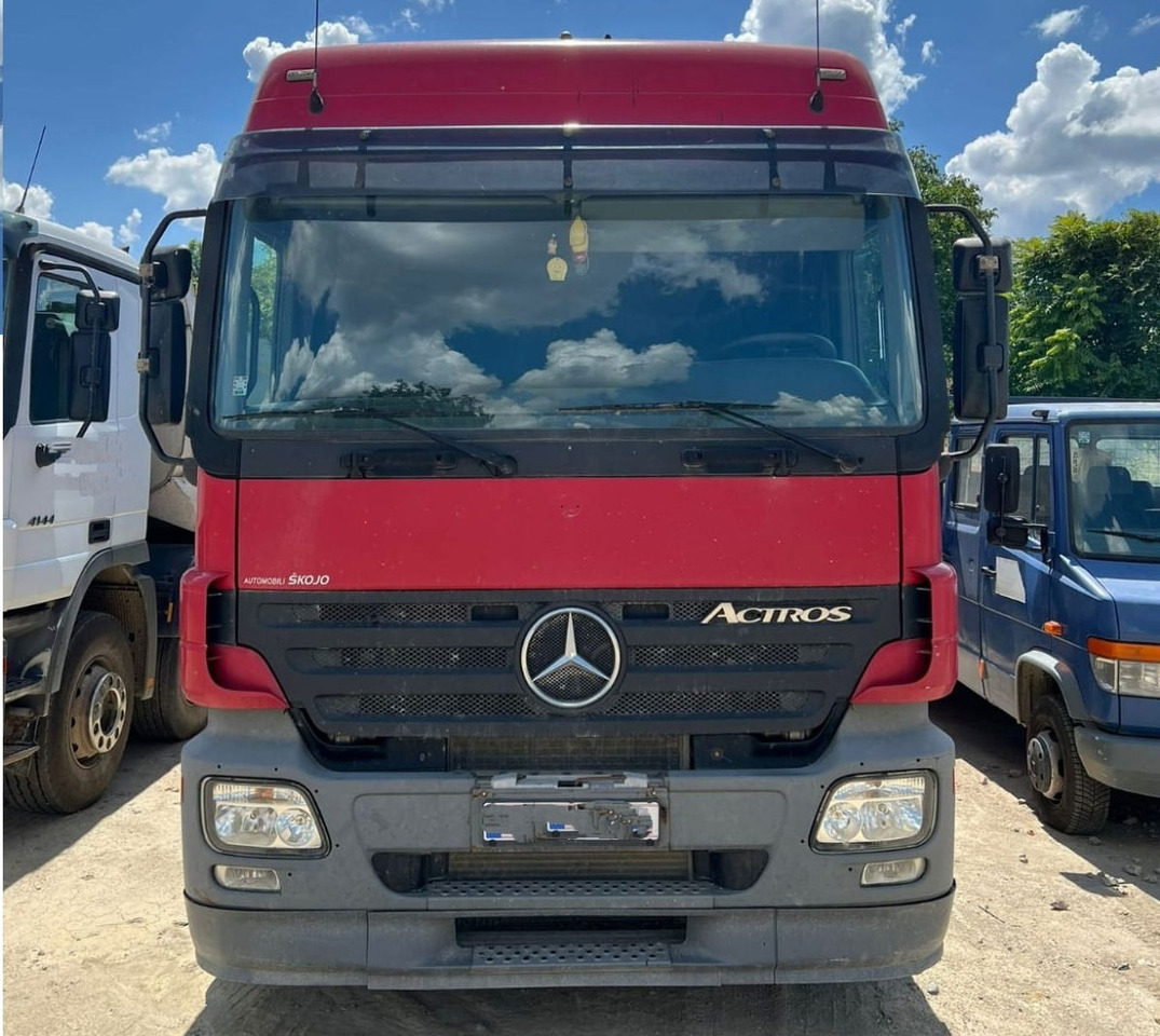 Mercedes-Benz Actros 3346 S 6X4 Tractor Unit - Complete Spring - Gjysmë-kamion: foto 2 Mercedes-Benz Actros 3346 S 6X4 Tractor Unit - Complete Spring - Gjysmë-kamion: foto 2