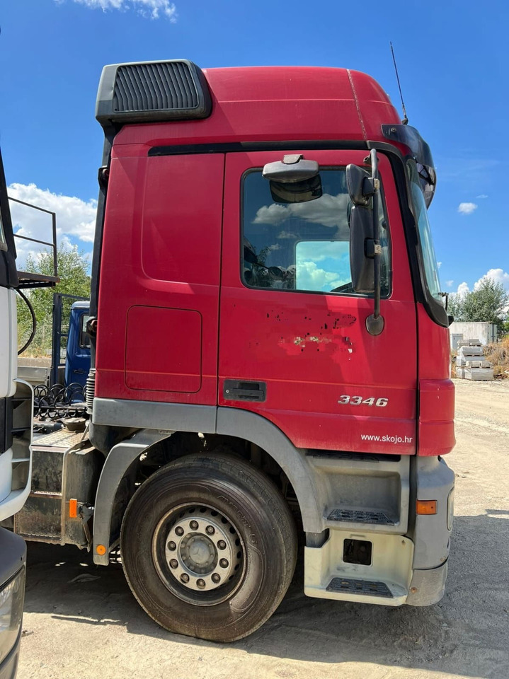 Mercedes-Benz Actros 3346 S 6X4 Tractor Unit - Complete Spring - Gjysmë-kamion: foto 3 Mercedes-Benz Actros 3346 S 6X4 Tractor Unit - Complete Spring - Gjysmë-kamion: foto 3