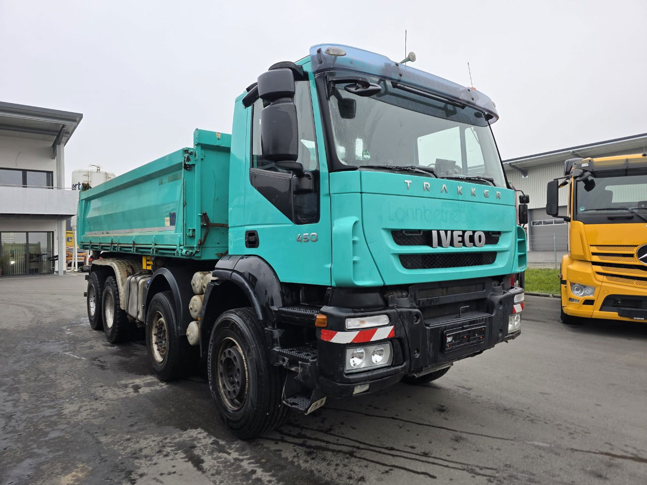Iveco Trakker AD340T45 8x4 bordmatic tipper - retarder - Kamion vetëshkarkues: foto 3 Iveco Trakker AD340T45 8x4 bordmatic tipper - retarder - Kamion vetëshkarkues: foto 3