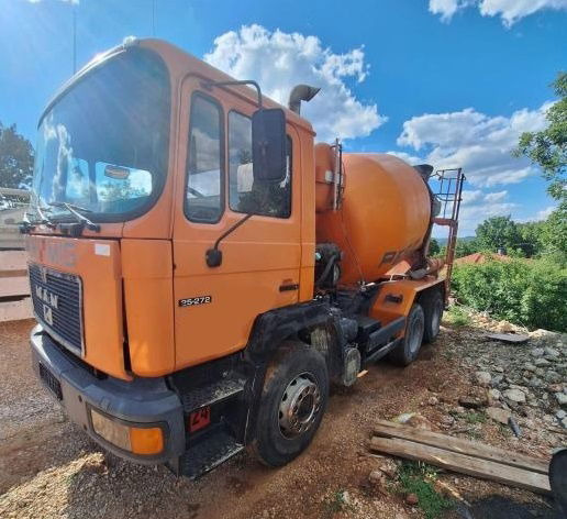 MAN 25.272 6x4 7m3 mixer - Autobetoniere: foto 1 MAN 25.272 6x4 7m3 mixer - Autobetoniere: foto 1