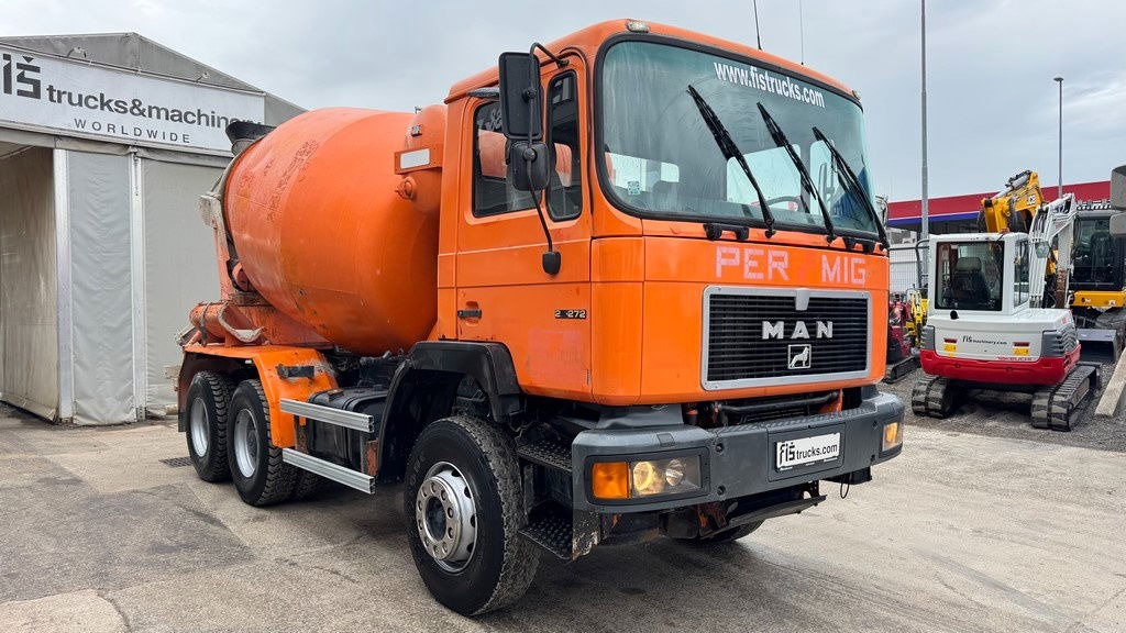MAN 26.272 6x4 mixer - 7M3 - full spring - Autobetoniere: foto 3 MAN 26.272 6x4 mixer - 7M3 - full spring - Autobetoniere: foto 3