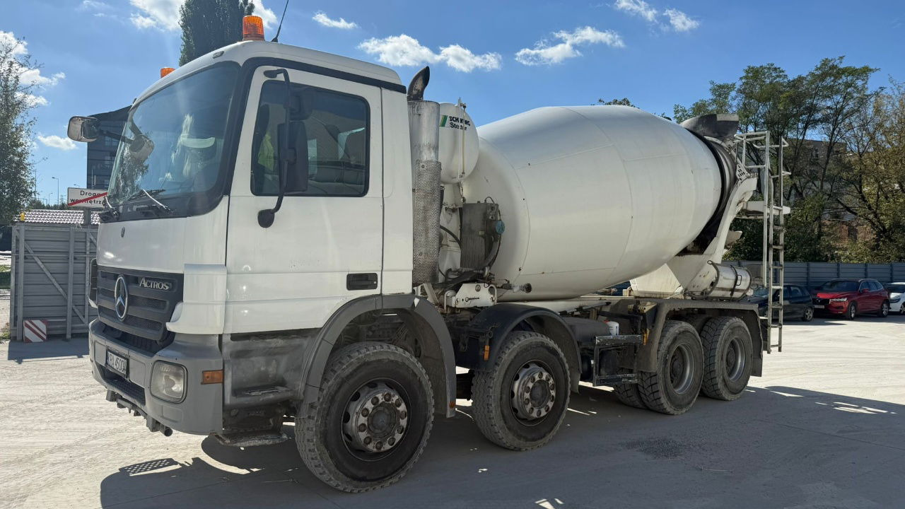 Mercedes-Benz Actros 3532 8x4 beton Schwing mixer 10m3 - Autobetoniere: foto 2 Mercedes-Benz Actros 3532 8x4 beton Schwing mixer 10m3 - Autobetoniere: foto 2