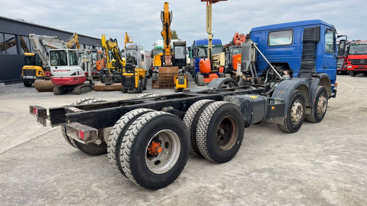 Scania 113H 310 8x4 chassis - full spring - Kamion kabinë-shasi: foto 4 Scania 113H 310 8x4 chassis - full spring - Kamion kabinë-shasi: foto 4