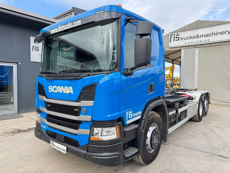 Scania P 360 6x2 palfinger abroll tipper - steering axle - Transportjer kontejnerësh/ Kamion me karroceri të çmontueshme: foto 1 Scania P 360 6x2 palfinger abroll tipper - steering axle - Transportjer kontejnerësh/ Kamion me karroceri të çmontueshme: foto 1