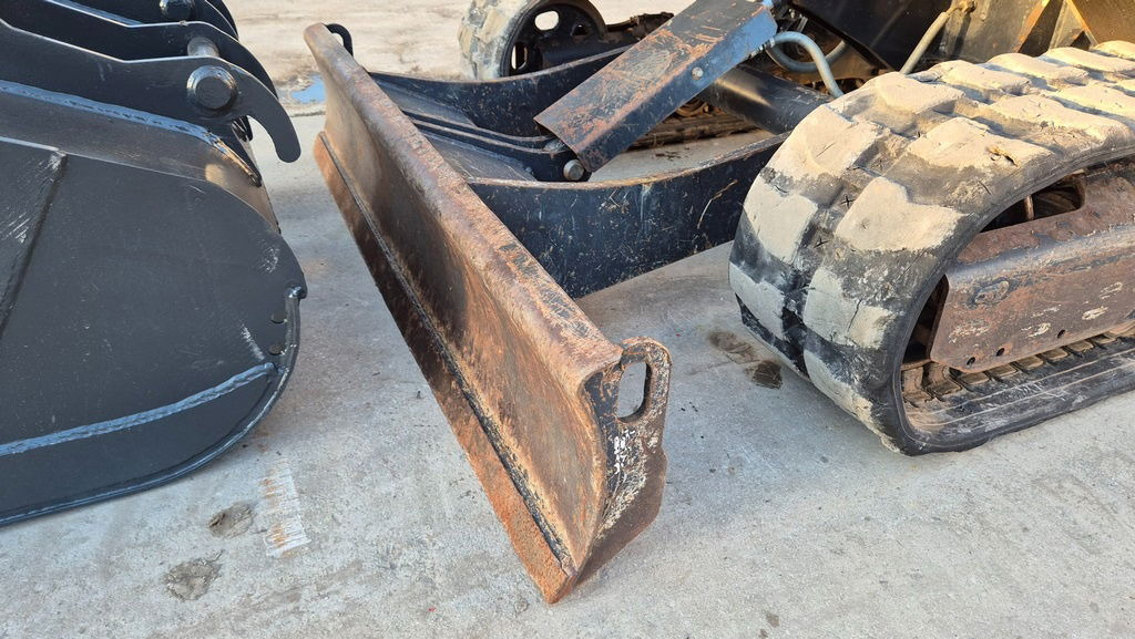 Yanmar VIO33-6 - Powertilt - 3X NEW Buckets - 2020 - Miniekskavator: foto 5 Yanmar VIO33-6 - Powertilt - 3X NEW Buckets - 2020 - Miniekskavator: foto 5