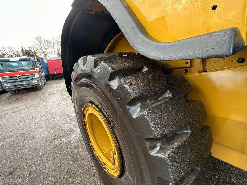 Caterpillar 950M Next Generation - Fadrom me goma: foto 5 Caterpillar 950M Next Generation - Fadrom me goma: foto 5