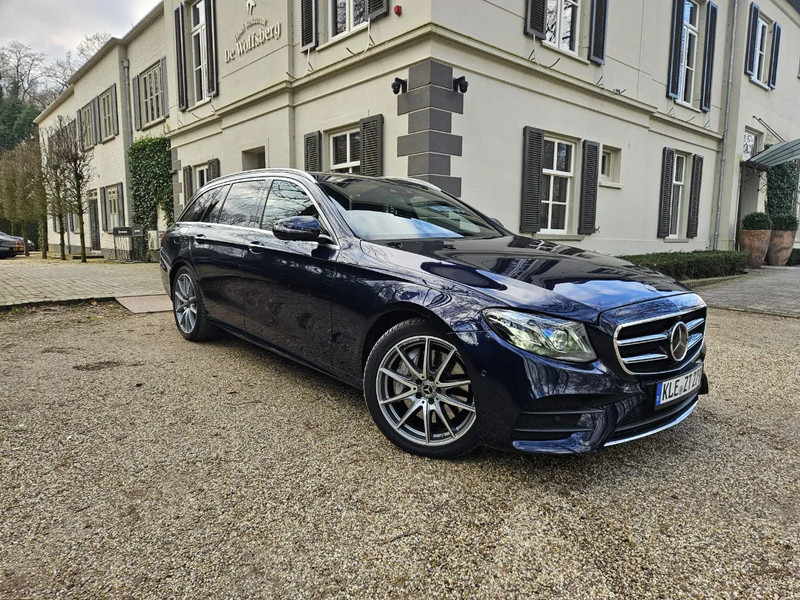 Mercedes-Benz E-Klasse E-Klasse - Makinë me portobagazh: foto 4 Mercedes-Benz E-Klasse E-Klasse - Makinë me portobagazh: foto 4