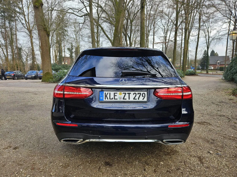 Mercedes-Benz E-Klasse E-Klasse - Makinë me portobagazh: foto 5 Mercedes-Benz E-Klasse E-Klasse - Makinë me portobagazh: foto 5