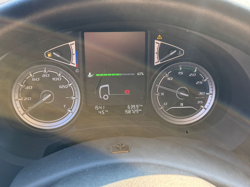 DAF LF260 Km 158.729 - Kamion me tendë: foto 5 DAF LF260 Km 158.729 - Kamion me tendë: foto 5