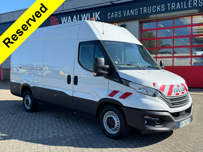 Iveco Daily 35S14 Voice Alexa Spraakassistent Voice assistent - Furgon: foto 1 Iveco Daily 35S14 Voice Alexa Spraakassistent Voice assistent - Furgon: foto 1