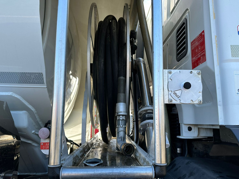 Autobot Iveco Stralis 310.26 19.070 liter Airco: foto 10