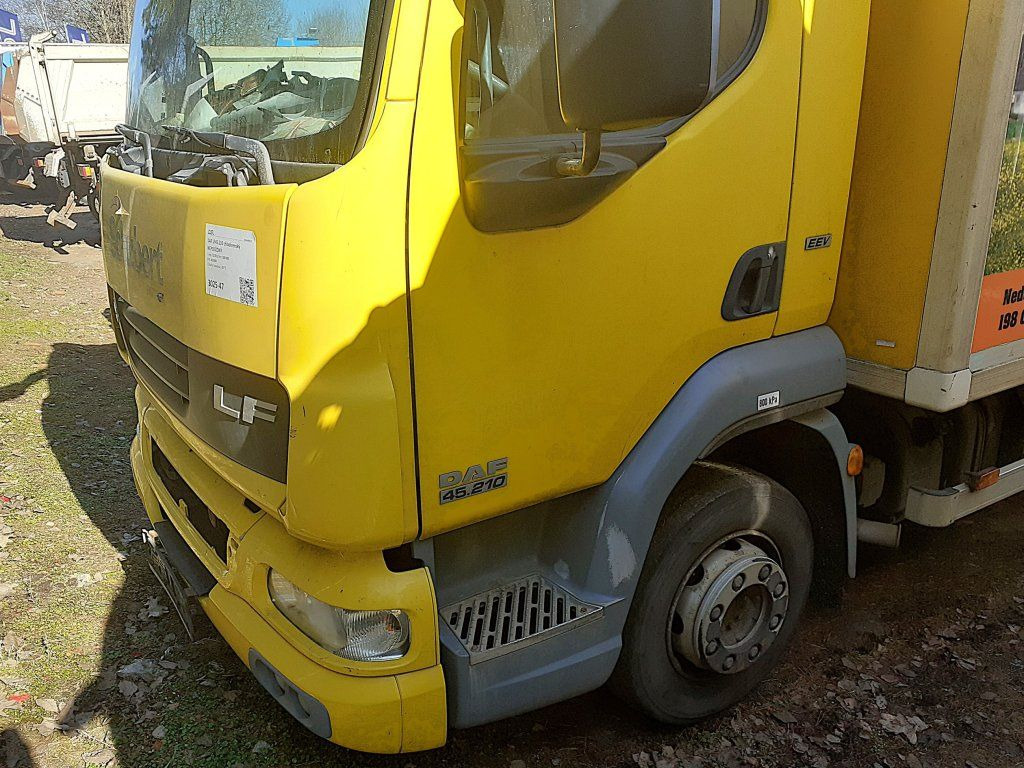 DAF LF45.210 mit Carrier Motorschaden engineproblem - Kamion frigorifer: foto 3 DAF LF45.210 mit Carrier Motorschaden engineproblem - Kamion frigorifer: foto 3