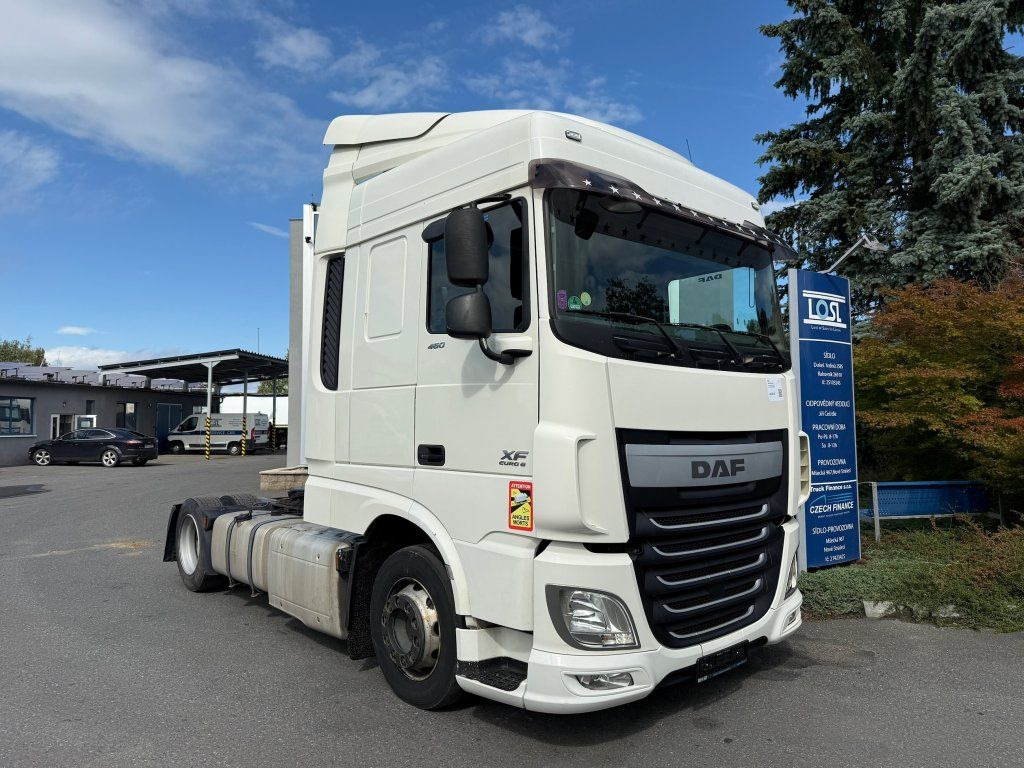 DAF XF460 EURO 6 MEGA/lowdeck - Gjysmë-kamion: foto 2 DAF XF460 EURO 6 MEGA/lowdeck - Gjysmë-kamion: foto 2