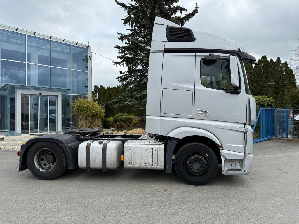 Mercedes-Benz 1845 Actros EURO 6 Retarder - Gjysmë-kamion: foto 3 Mercedes-Benz 1845 Actros EURO 6 Retarder - Gjysmë-kamion: foto 3