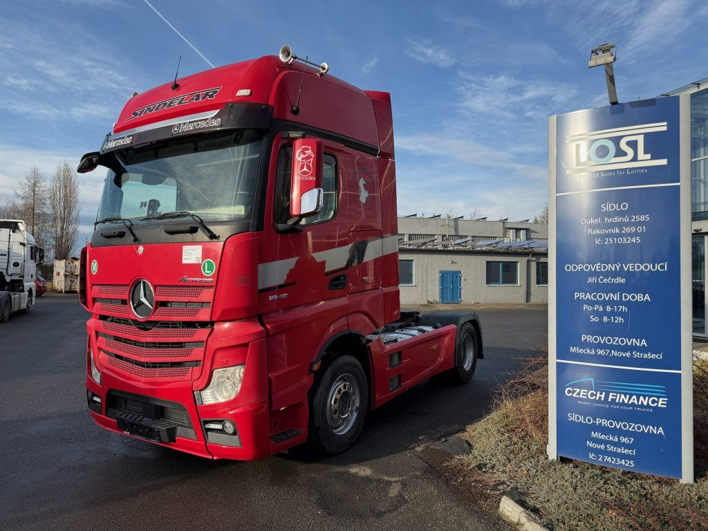 Mercedes-Benz 1848 Actros Gigaspace - Gjysmë-kamion: foto 1 Mercedes-Benz 1848 Actros Gigaspace - Gjysmë-kamion: foto 1