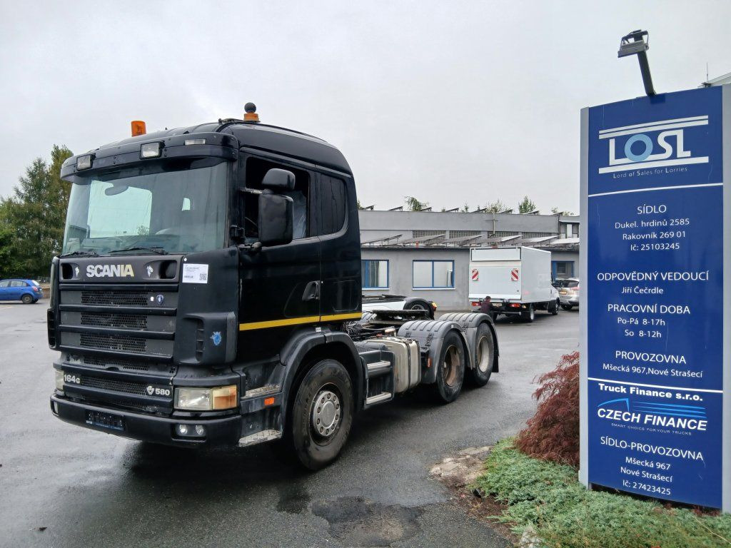 Scania R580 V8 6x4 EURO 3 - Gjysmë-kamion: foto 1 Scania R580 V8 6x4 EURO 3 - Gjysmë-kamion: foto 1