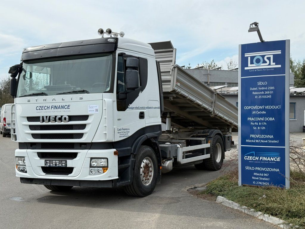 Iveco AS190E45 Stralis S3 EEV - Kamion vetëshkarkues: foto 1 Iveco AS190E45 Stralis S3 EEV - Kamion vetëshkarkues: foto 1