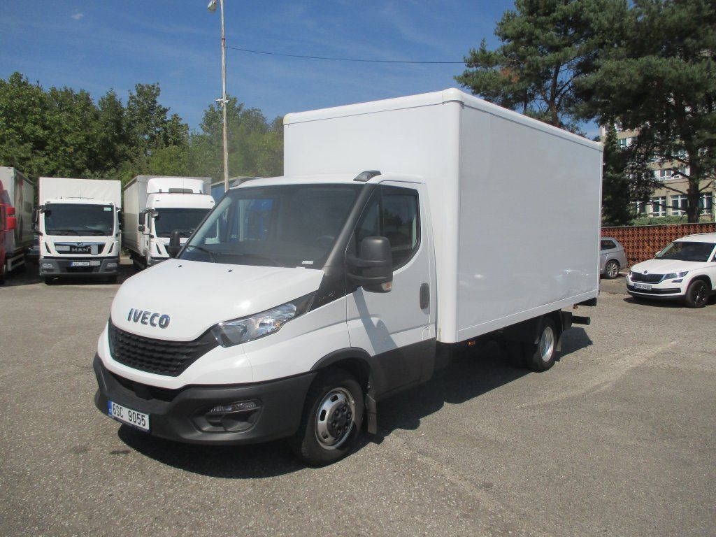 Iveco Daily 35C16 - Kamioncine me kontinier: foto 1 Iveco Daily 35C16 - Kamioncine me kontinier: foto 1