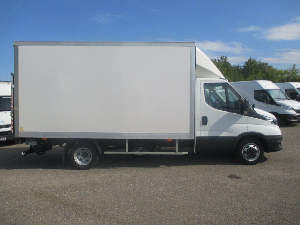 Iveco Daily 35C16 - Kamioncine me kontinier: foto 5 Iveco Daily 35C16 - Kamioncine me kontinier: foto 5